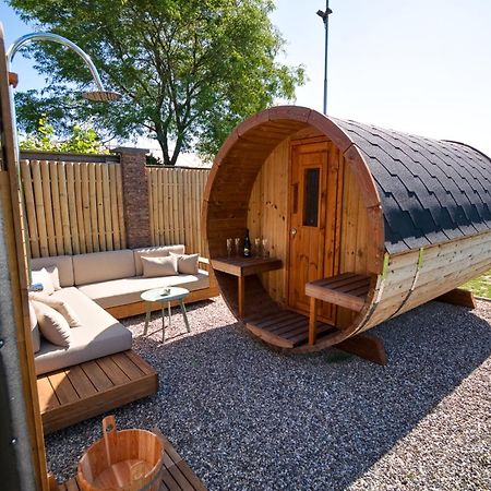 Het Pareltje Van Walsoorden Met Sauna -Extra Bijboeken-别墅 外观 照片